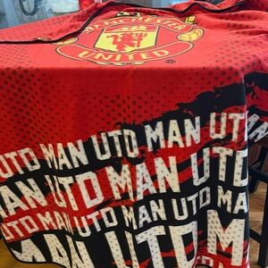 Manchester United Red and Black Fleece Throw Blanket